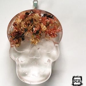 SALE🖤14k Gold Leaf Skull Necklace/Charm/Keychain